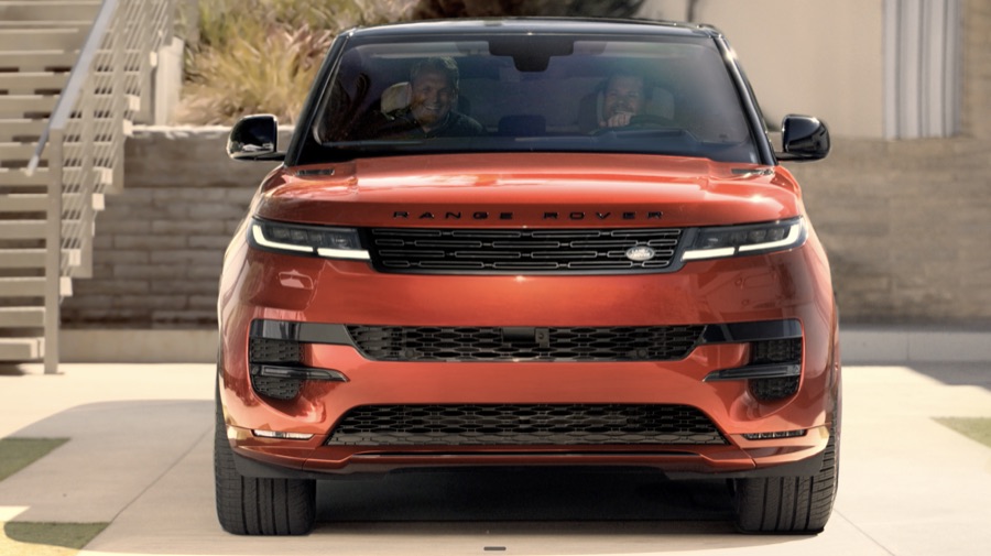 Range Rover Sport James Corden — film still 4